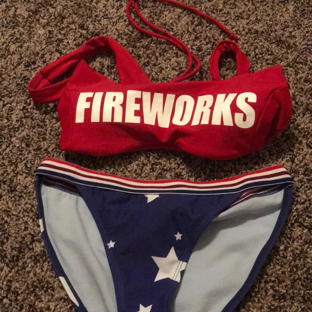 Bathing suit